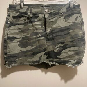 Express skirt size 8